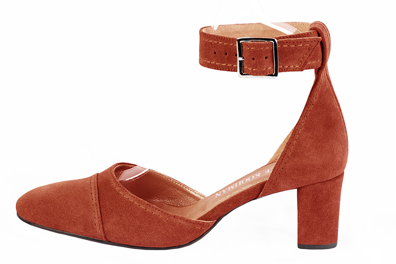 Terracotta orange women's open side shoes, with a strap around the ankle. Round toe. Medium block heels. Profile view - Florence KOOIJMAN
